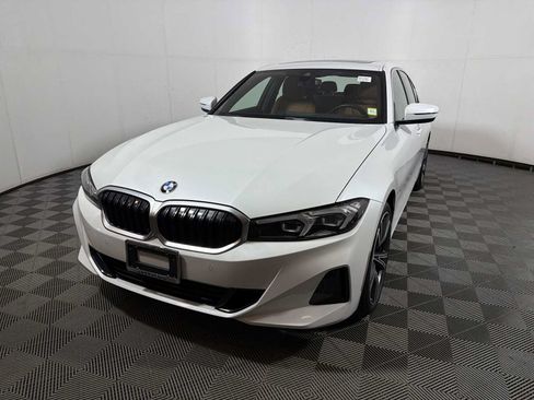 Used 2024 BMW 330i xDrive Sedan w/ Premium Package AWD/4WD image 3