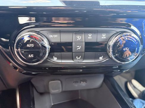 New 2026 Chevrolet Trax RS FWD image 19