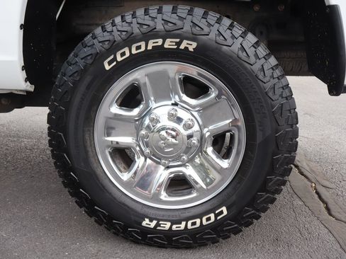 Used 2016 RAM 2500 Tradesman w/ Chrome Appearance Group AWD/4WD image 35