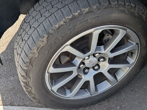Used 2019 GMC Canyon Denali AWD/4WD image 43