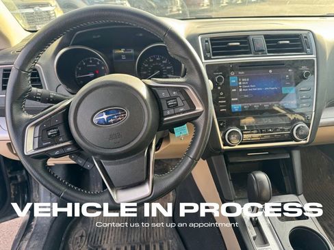 Used 2019 Subaru Outback 2.5i Premium image 13