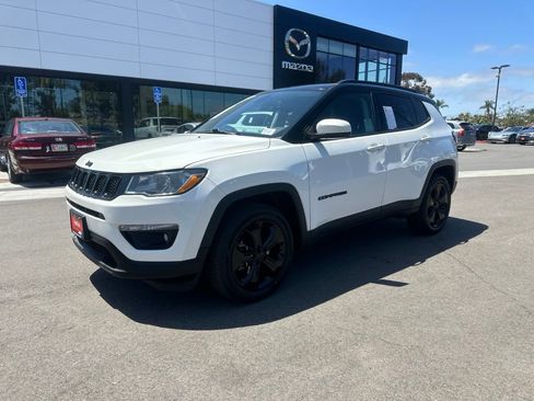 Used 2018 Jeep Compass Latitude w/ Popular Equipment Group AWD/4WD image 7
