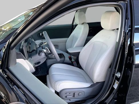 Certified 2025 Hyundai Ioniq 5 Limited RWD image 7