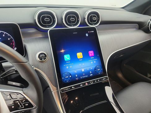 Certified 2026 Mercedes-Benz GLC 300 image 13