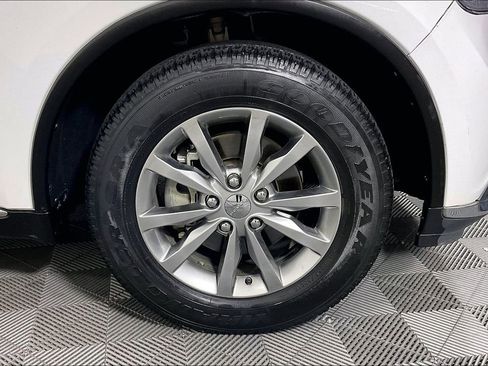 Used 2017 Dodge Durango SXT w/ 3rd Row Seating Group image 11