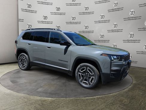 New 2026 Jeep Cherokee Laredo AWD/4WD image 7