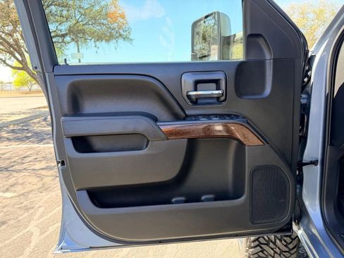 Used 2016 GMC Sierra 1500 SLE w/ Texas SLE Value Package image 19