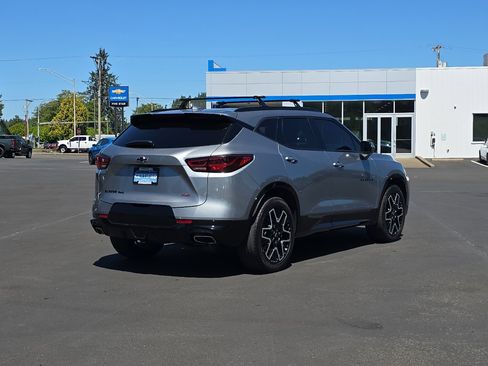 Certified 2023 Chevrolet Blazer RS w/ Driver Confidence II Package image 5