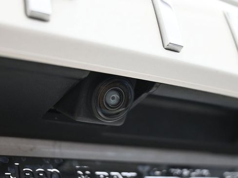 Used 2021 INFINITI QX50 Essential w/ Convenience Package image 38