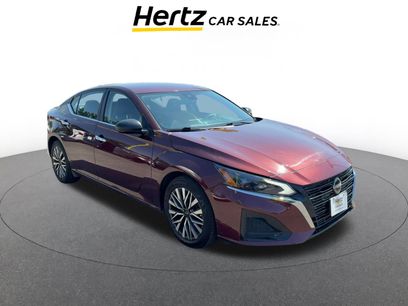 Used 2024 Nissan Altima 2.5 SV