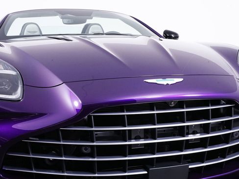 New 2026 Aston Martin V8 Vantage S image 19