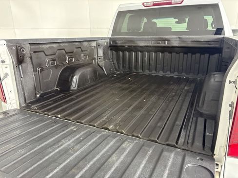 Used 2023 Chevrolet Silverado 1500 Custom RWD image 13
