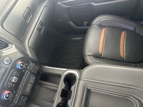 Used 2019 GMC Sierra 1500 AT4 w/ AT4 Premium Package image 25