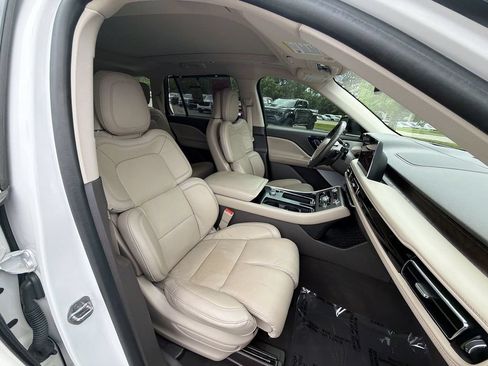 Used 2023 Lincoln Aviator Reserve w/ Equipment Group 201A AWD/4WD image 26