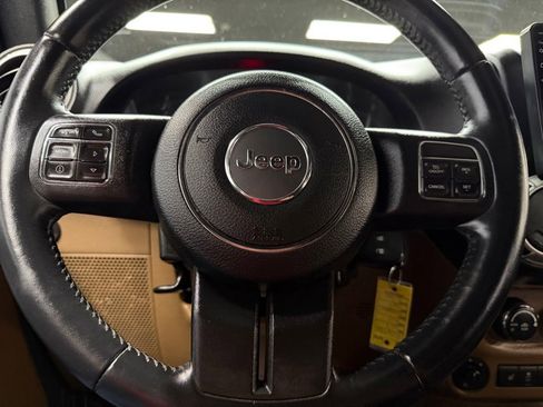Used 2017 Jeep Wrangler Unlimited Sahara w/ Max Tow Package AWD/4WD image 22