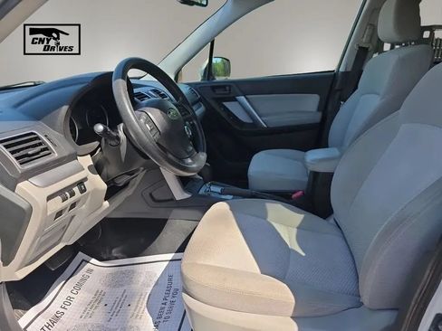 Used 2018 Subaru Forester 2.5i Limited AWD/4WD image 9