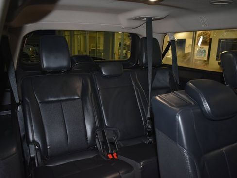 Used 2023 Ford Expedition Max XLT image 47