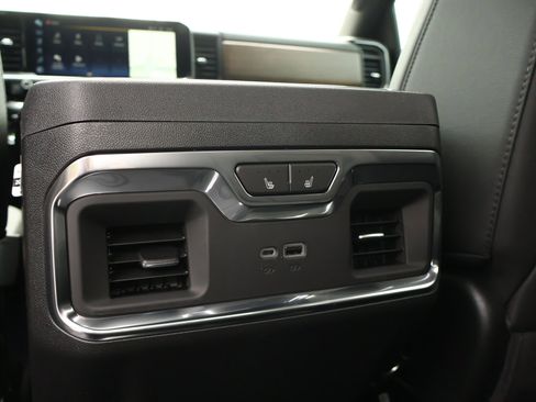 New 2026 Chevrolet Silverado 3500 High Country w/ High Country Premium Package AWD/4WD image 23