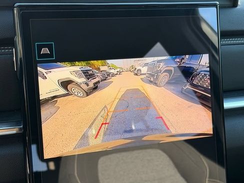 Certified 2025 GMC Terrain Elevation w/ Black Edition AWD/4WD image 21