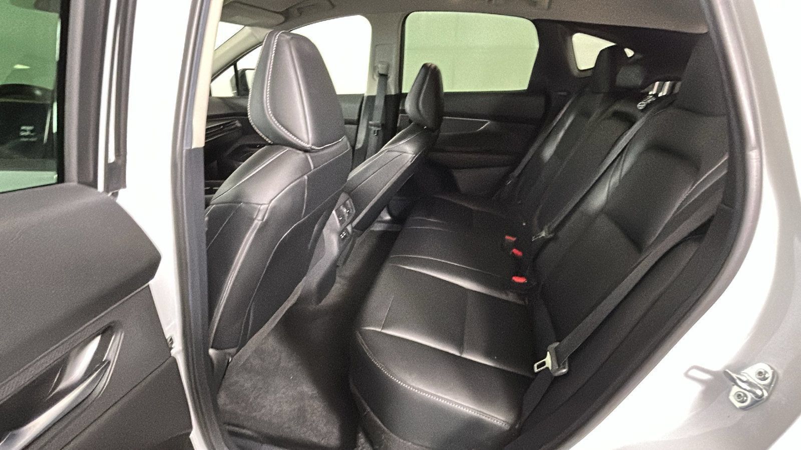 Used 2025 Nissan Murano SV FWD image 31