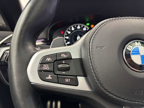 Used 2019 BMW M550i xDrive image 16