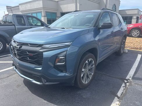 Used 2026 Chevrolet Equinox RS FWD image 1