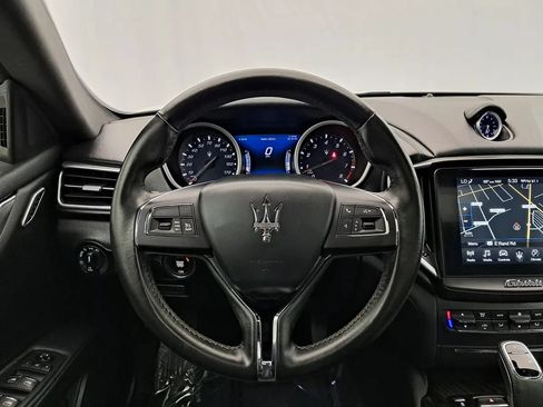 Used 2019 Maserati Ghibli S Q4 AWD/4WD image 8