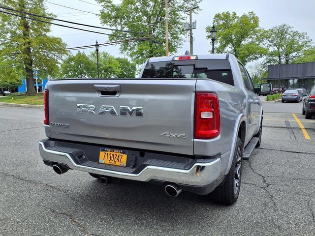 Used 2026 RAM 1500 Laramie AWD/4WD image 9