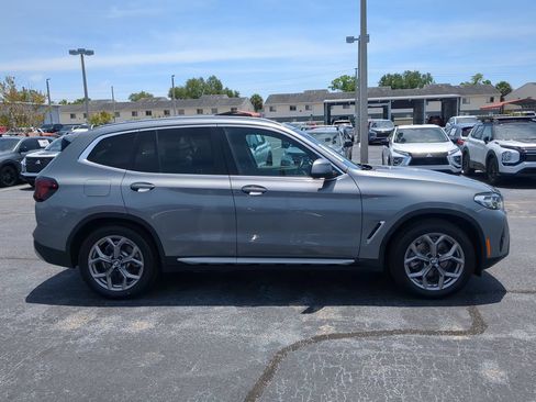 Used 2024 BMW X3 xDrive30i AWD/4WD image 4