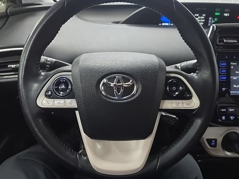 Used 2017 Toyota Prius Prime Plus FWD image 18