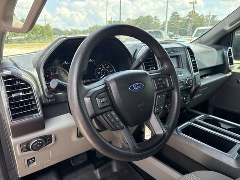 Used 2018 Ford F150 XLT RWD image 13