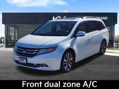Used 2014 Honda Odyssey Touring image 5