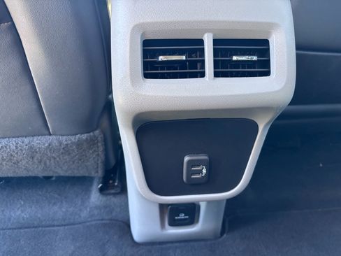 Used 2020 GMC Terrain SLT image 29