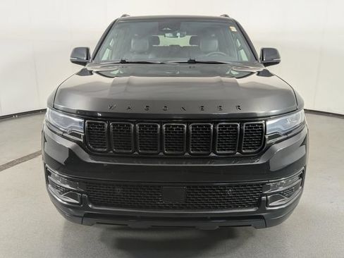 Used 2024 Jeep Wagoneer Series II AWD/4WD image 3