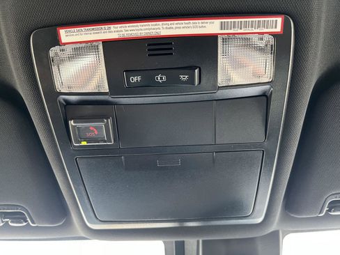 Used 2021 Toyota Tacoma TRD Off-Road image 25