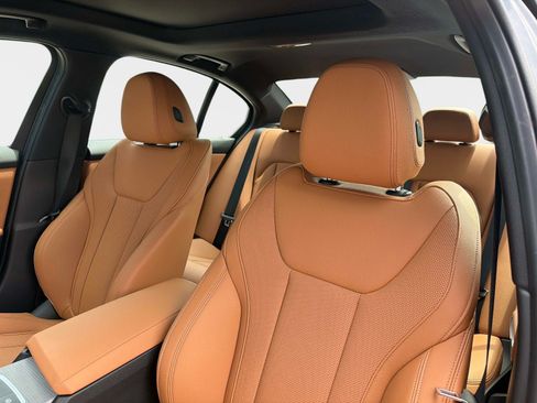 New 2026 BMW 330i Sedan w/ M Sport Package RWD image 19