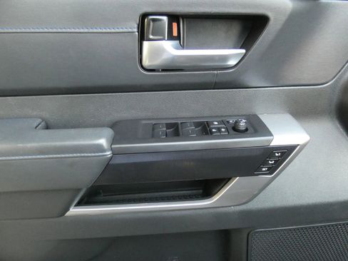 Used 2024 Toyota Tundra Platinum image 58