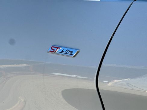 New 2026 Ford Explorer ST-Line w/ ST-Line Street Pack image 7