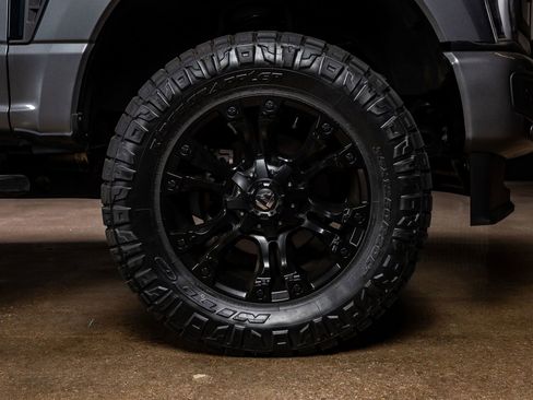 Used 2024 Ford F350 Lariat w/ Lariat Ultimate Package image 12