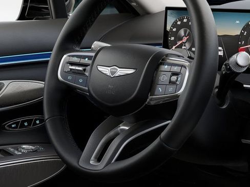 New 2027 Genesis GV70 2.5T Select AWD/4WD image 14