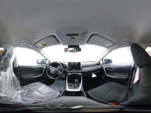 New 2025 Toyota RAV4 LE image 33