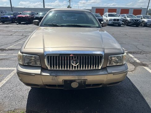Used 2006 Mercury Grand Marquis GS RWD image 3