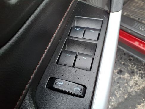 Used 2013 Ford Edge SEL AWD/4WD image 20