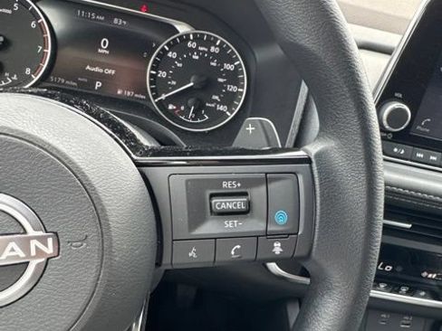 Certified 2023 Nissan Rogue SV AWD/4WD image 18