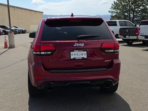 Used 2015 Jeep Grand Cherokee SRT AWD/4WD image 8