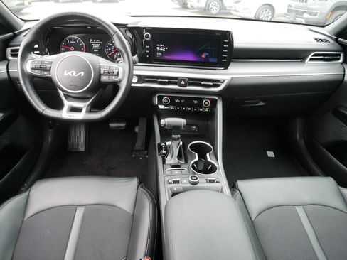 Used 2024 Kia K5 GT-Line w/ GT-Line Premium Package image 10