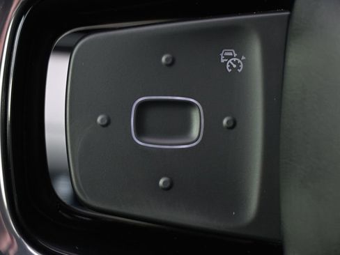 New 2026 Lincoln Nautilus Reserve AWD/4WD image 33
