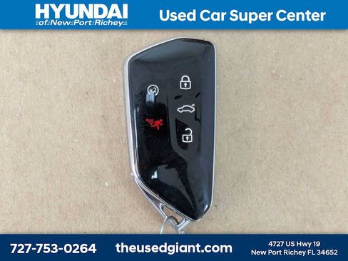 Used 2024 Volkswagen Atlas SE FWD image 40
