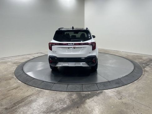 New 2026 Kia Seltos S image 6