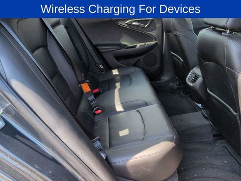 Certified 2018 Chevrolet Malibu LT w/ Leather Package image 22